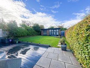 Photo 34- click for photo gallery